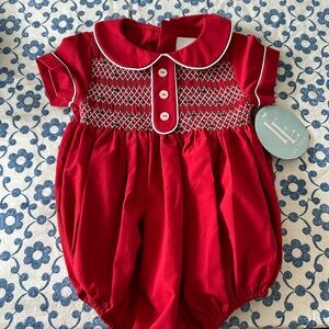 Little English Red Bubble- Unisex NWTO!
